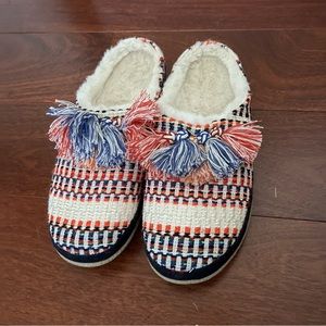 TOMS Slippers